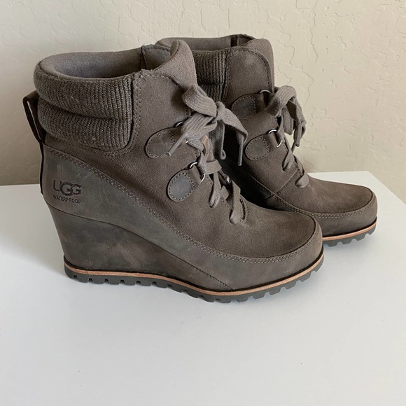 UGG Shoes - UGG Kriston Waterproof Bootie Mole Size 6.5
